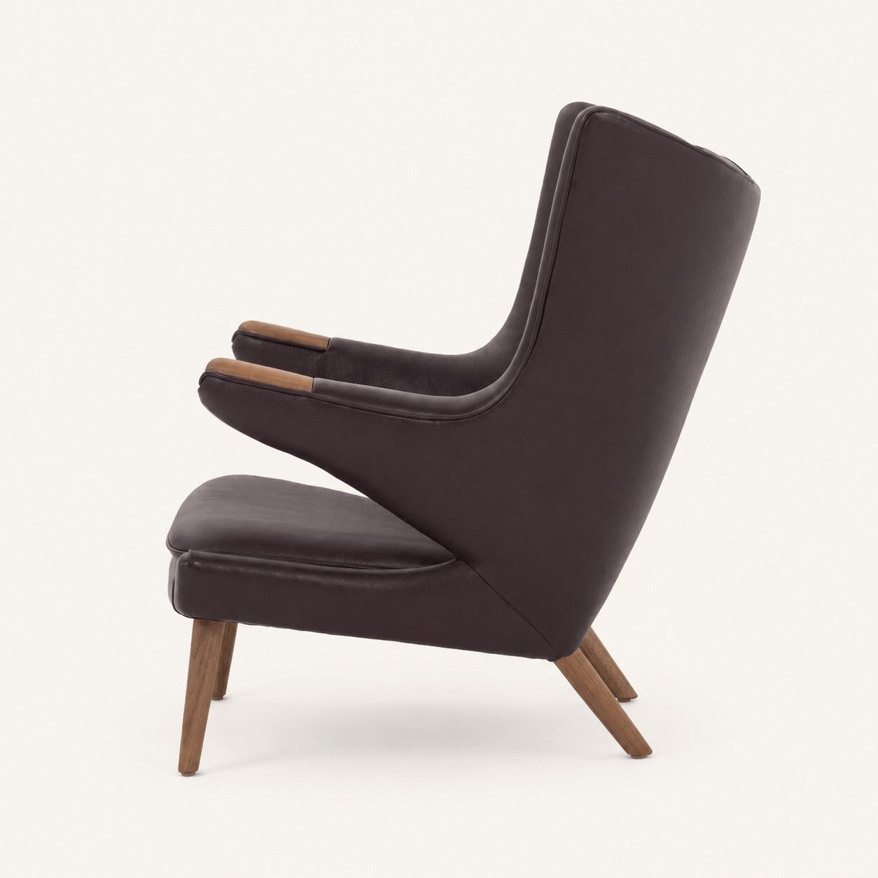 Hans J. Wegner Papa Bear Reproduction Lounge Chair
