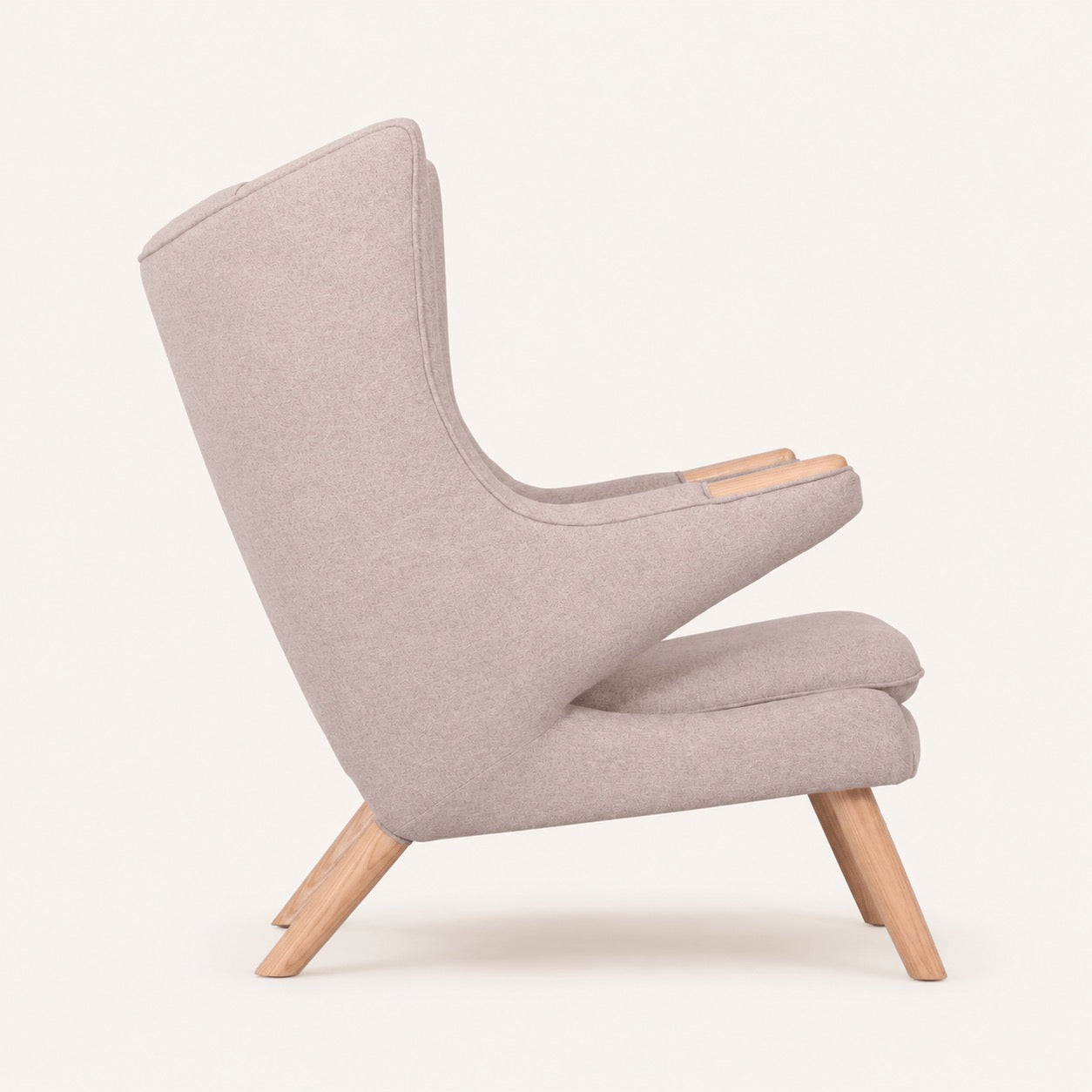 Hans J. Wegner Papa Bear Reproduction Lounge Chair