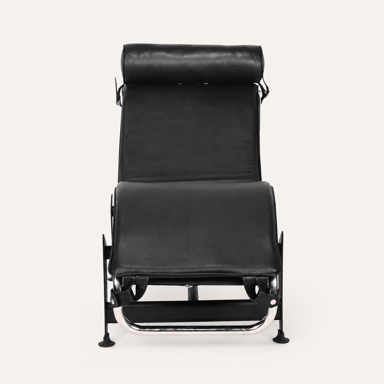 Le Corbusier LC4 Chaise Longue Reproduction Chaise Lounge