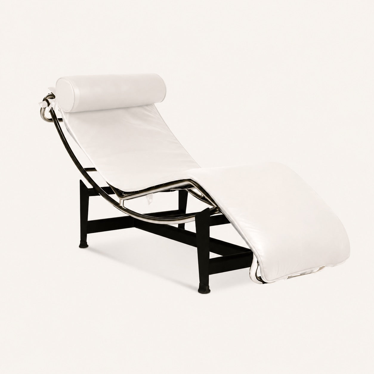 Le Corbusier LC4 Chaise Longue Reproduction Chaise Lounge