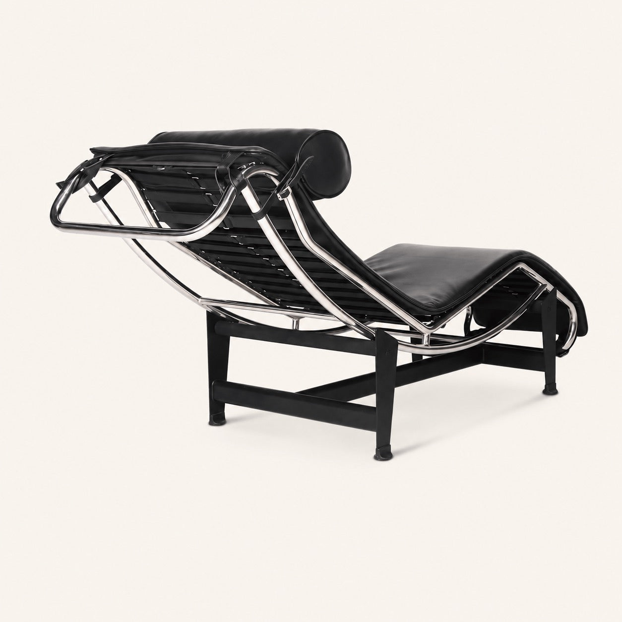 Le Corbusier LC4 Chaise Longue Reproduction Chaise Lounge